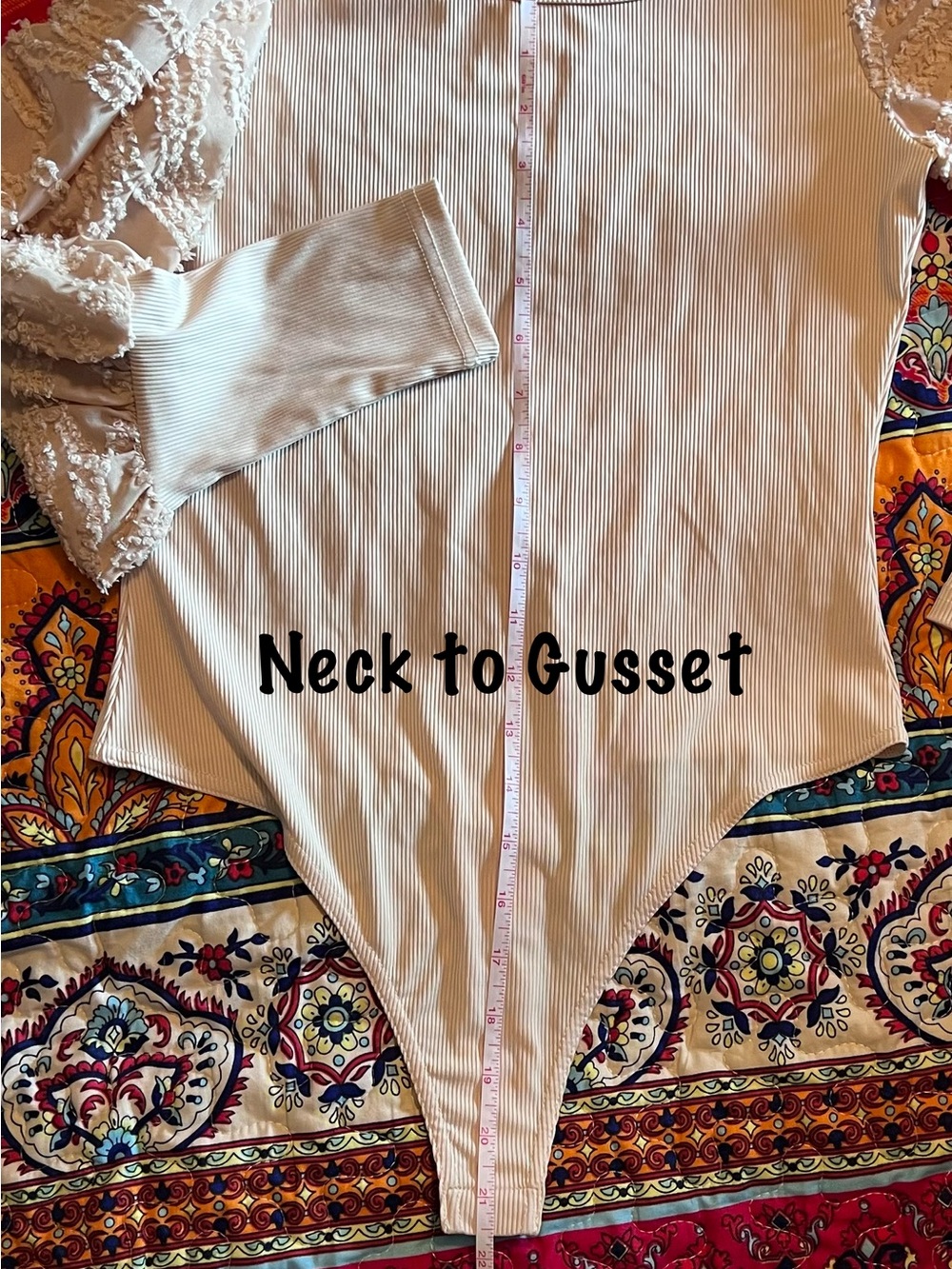 AndTheWhy Textured Puff Sleeve Oatmeal Coquette Bodysuit Women’s Size Medium - Picture 13 of 16